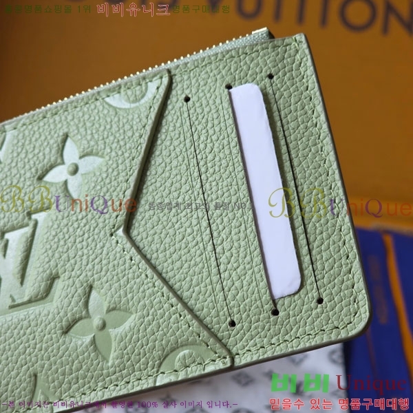 #���̺��� ī������ �ι� ī�� Ȧ�� M25702-101