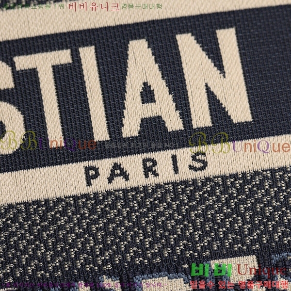 #��� Ʈ���� ���� ���� M6108-1001