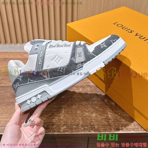 ���̺��� 𝐋-𝐓𝐑𝐀𝐈𝐍𝐄𝐑 ����Ŀ�� �������� L2017770-7