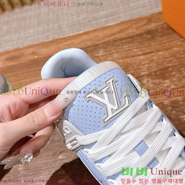 ���̺��� 𝐋-𝐓𝐑𝐀𝐈𝐍𝐄𝐑 ����Ŀ�� �������� L201990-5