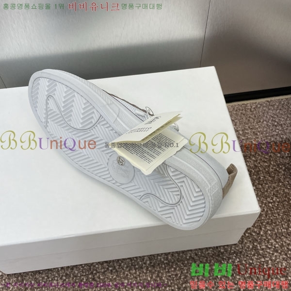 ���� ���ڷ� ��ġ�ڸ� ����Ŀ�� BC280004