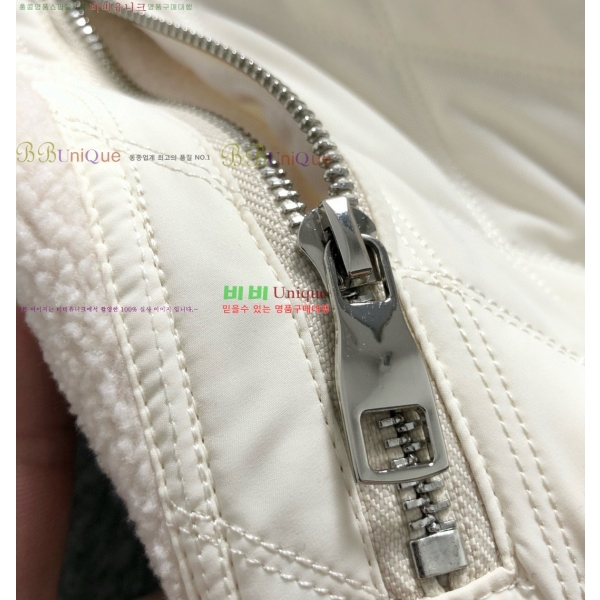 ���� ��� x ��**�� ���� 38D259302-1