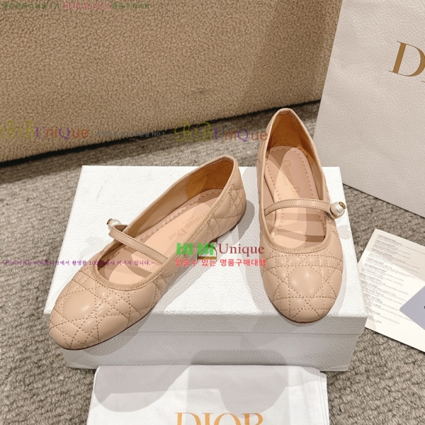 ��� �޸����� �÷����� 28DL2592612-6