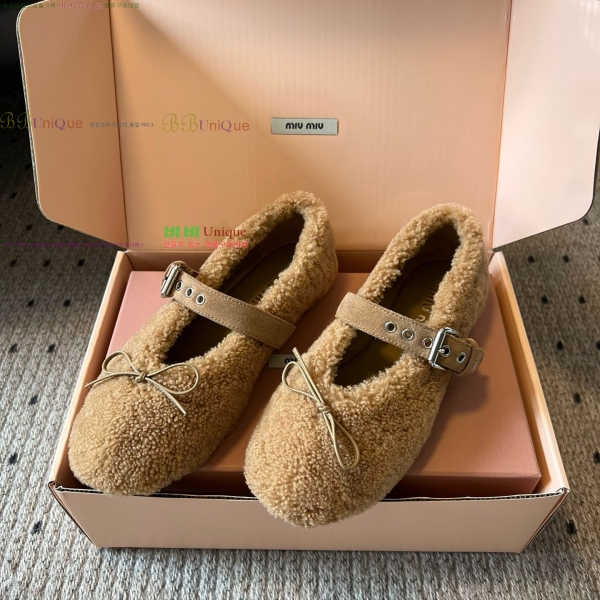 ���� �̿�** �þ �� �޸����� �÷� 32MU25102296-1