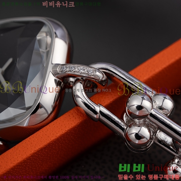 Ƽ�ĴϾ��� �ϵ� ��ġ ���и� �ð� 6255210-10000