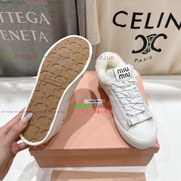 ���� �̿�*�� �þ �� ����Ŀ�� 31MU2510915-5