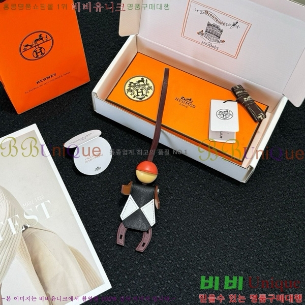 �����޽� Jockey Charm ���� HE4523806-1