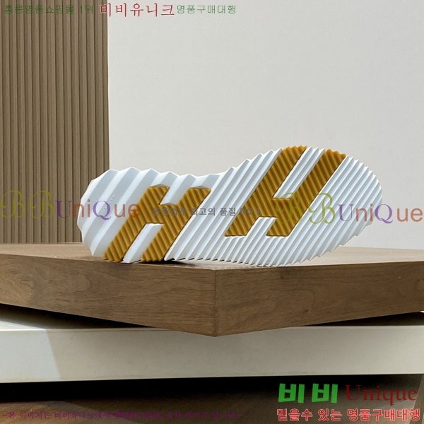 ���� �����޽� ����Ŀ�� H888074-1