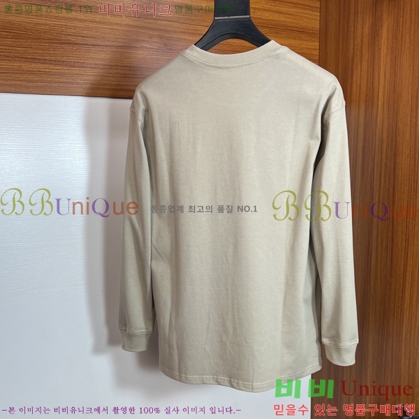 ���� �̿�̿� ���� Ƽ���� M78997-1