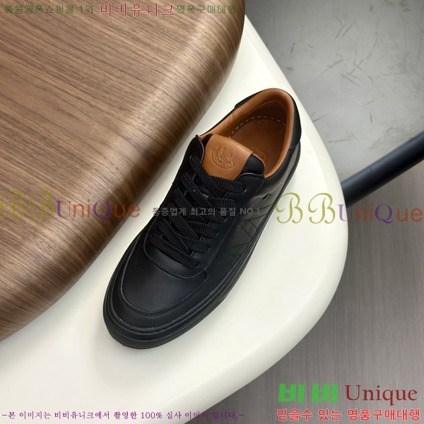 ���� ��**�� ����Ŀ�� MO286904-4