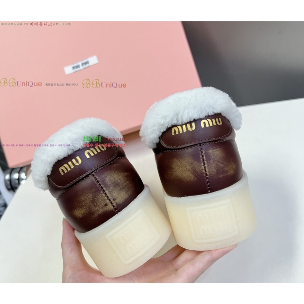 ���� �̿�̿� �þ �� ����Ŀ�� 36MU25101611-2