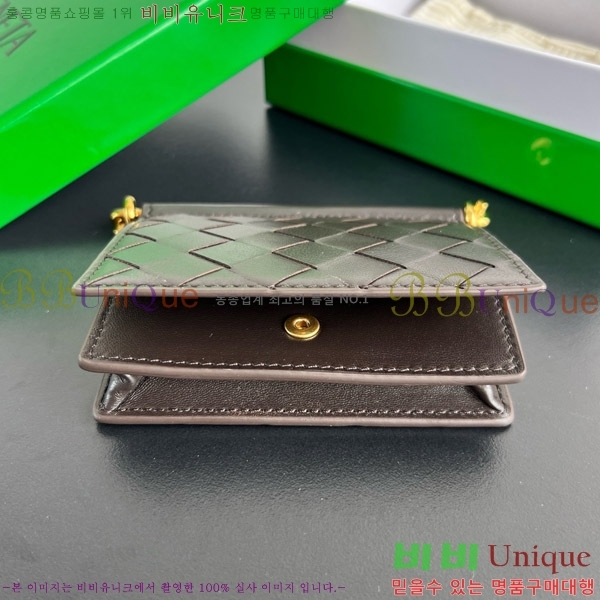 #���װ�����Ÿ �ֽ�Ƽ�� ���� ���̽� 810596-102