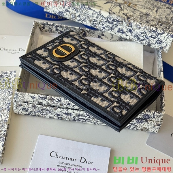 #��� 30 Montaigne ���� ���̽� S2353-401