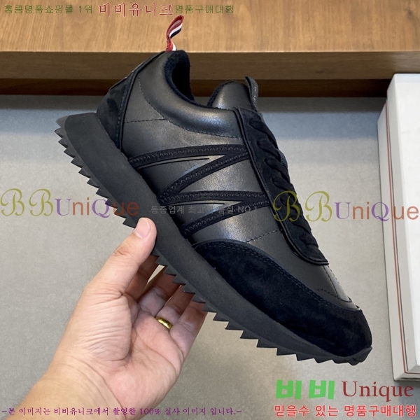 ���� ��**�� ����Ŀ�� MO07841-8