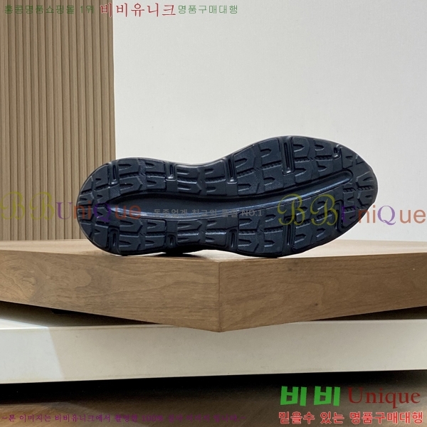 ���� ��**�� ����Ŀ�� MO07843-1