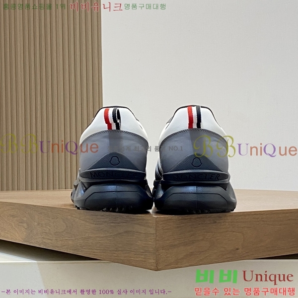 ���� ��**�� ����Ŀ�� MO07843-1