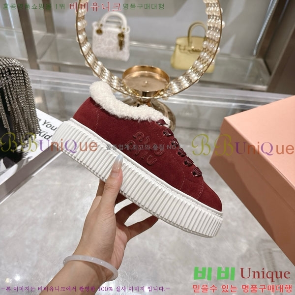 ���� �̿�̿� �þ �� ����Ŀ�� 30MU902302-1