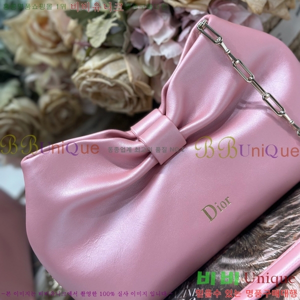 #��� ���� ü�ι� M0714-102