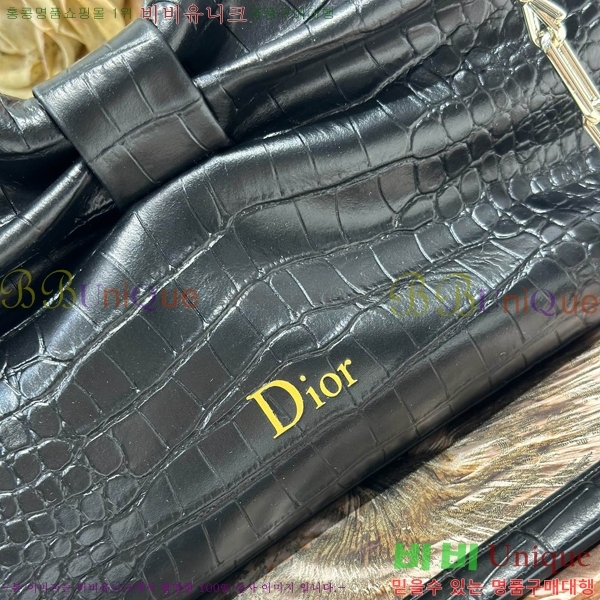 #��� ���� ü�ι� M0714-112