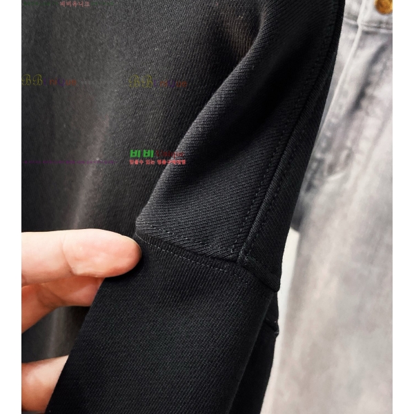 ���� �߷��þư� �ĵ�Ƽ BA543689