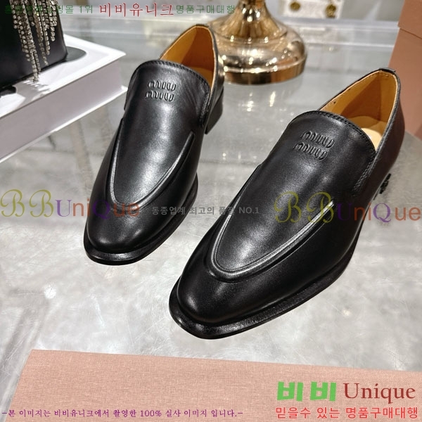 ���� �̿�̿� ���� 32MU902400-2