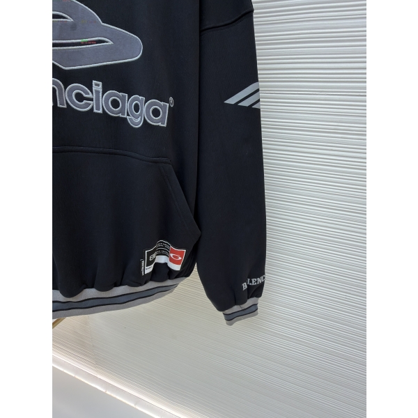 ���� �߷���*�� ������ �ĵ� Ƽ 27BL89999-1