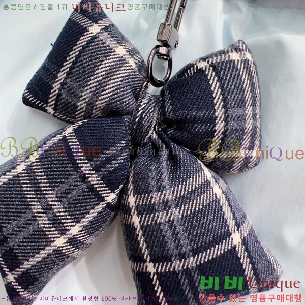 ���� �̿�̿� �ٿ� �е� MIU245028-2