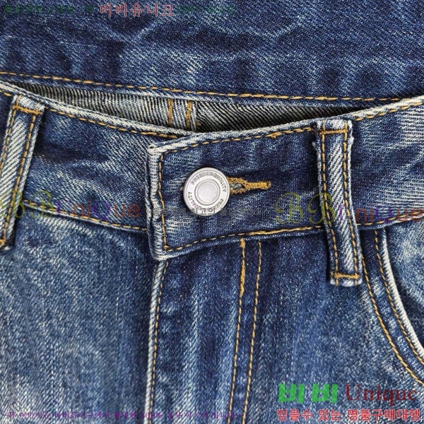 ���� ũ������ û���� CH2463756