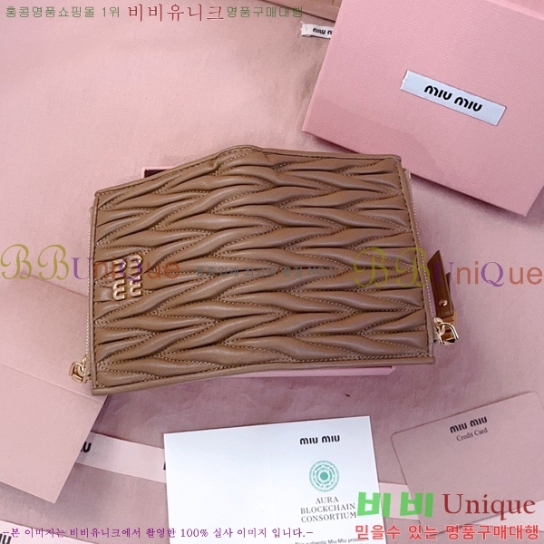 #�̿�̿� ���׶�� ������ 5MV017-202