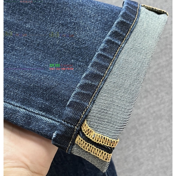 ���� ũ������ û���� CH246159