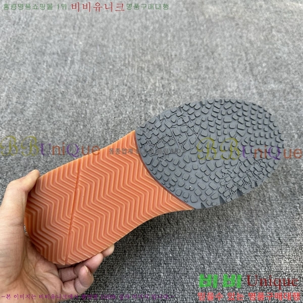 ���� ���ڷ� ��ġ�ڸ� ����Ŀ�� BC500326-2