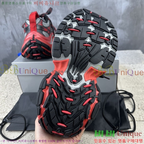 �߷��þư� 6XL Ʈ���̳� ����Ŀ�� BLA3568901-1