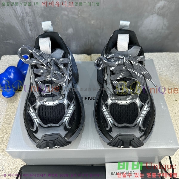 �߷��þư� 6XL Ʈ���̳� ����Ŀ�� BLA3568901-4