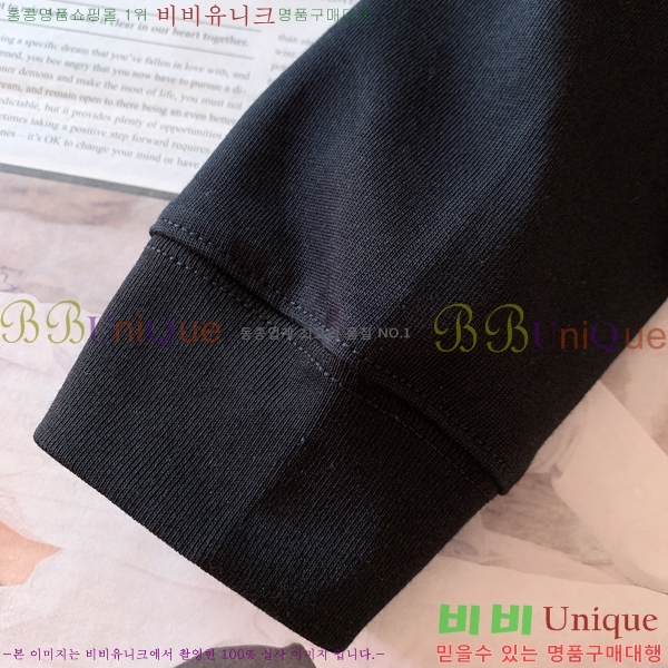 ���� �߷��þư� ���� Ƽ���� BA474195-3