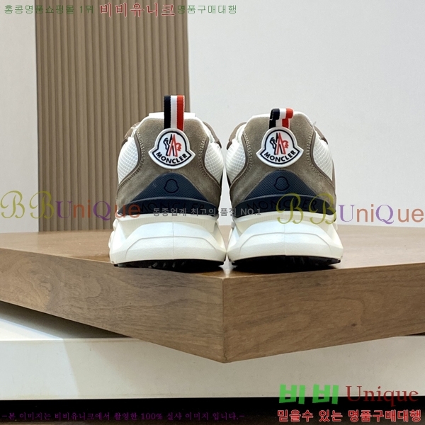 ���� ��**�� ����Ŀ�� M329747-4