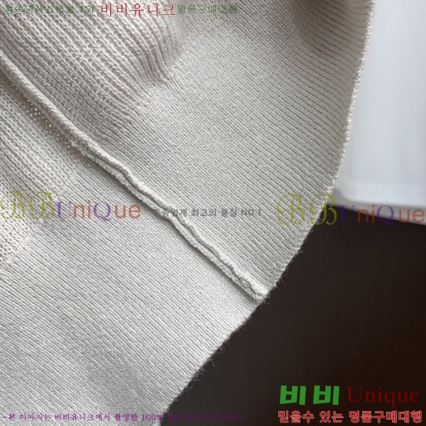 ���� ���ڷ� ��ġ�ڸ� ���� Ƽ���� BC7254721-1