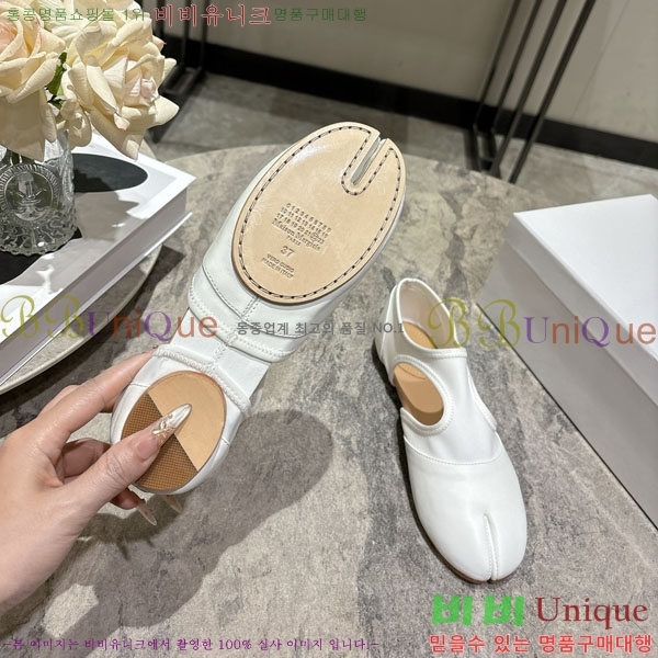 �������������� �÷����� M52206-3