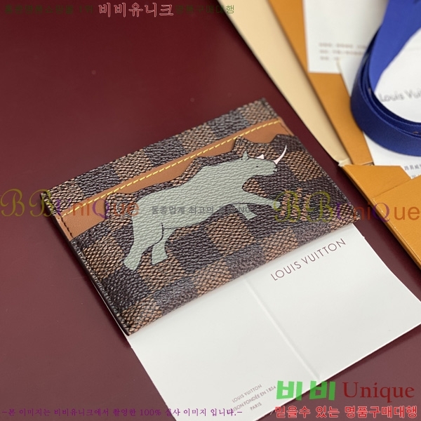 #���̺��� x ���� ����Ƽ�� ���� ī�� Ȧ�� ���� N40873-101