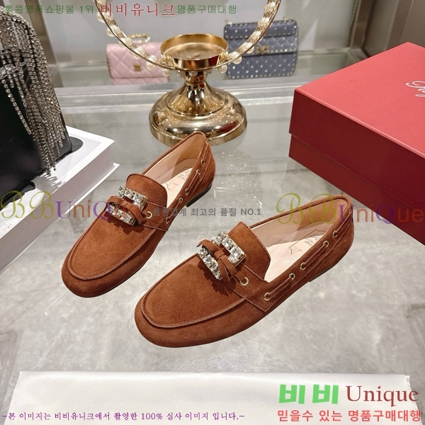 ������� ���� 32RV725801-3