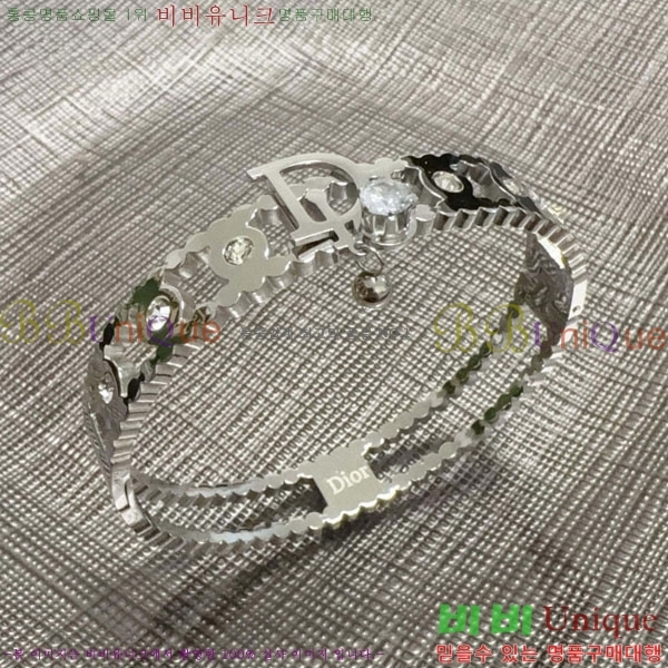 ��� ���� DO2346557-8