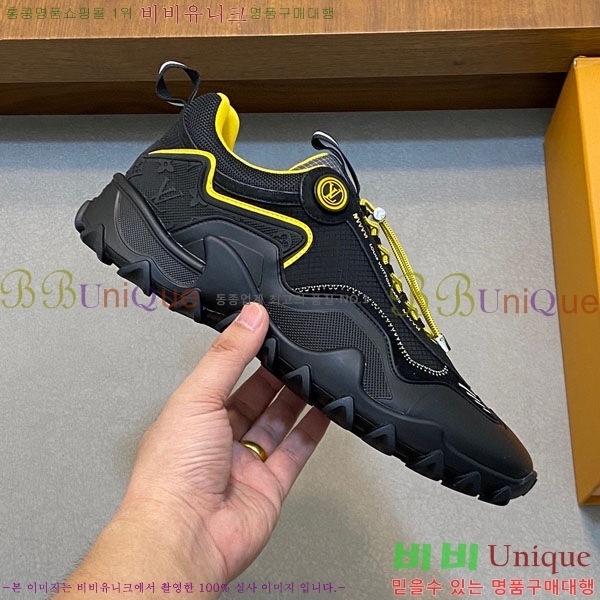 ���� ���̺��� ����Ŀ�� LV622809-7