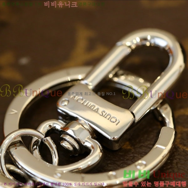 ���̺��� ŰȦ�� LV45608-10