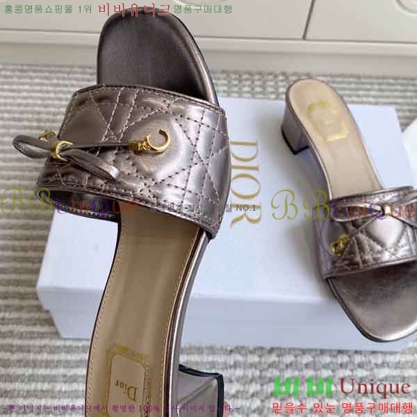 ��* ������ ���� DR777402-4