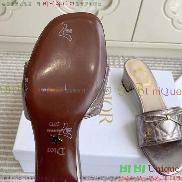 ��* ������ ���� DR777402-4