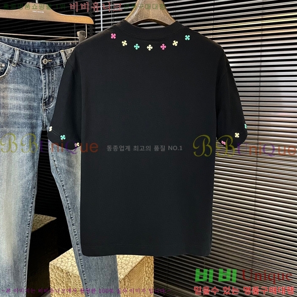 ���� ũ������ ���� Ƽ���� CH428356-1