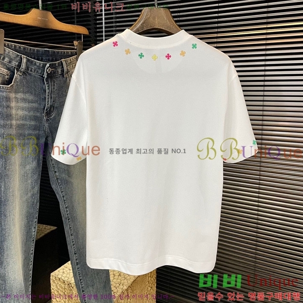 ���� ũ������ ���� Ƽ���� CH428356-2