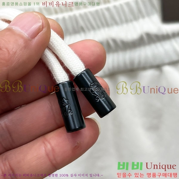 ���� ���ڷ� ��ġ�ڸ� �ݹ��� BC75669-1